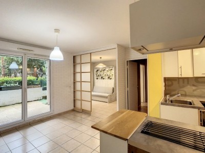 APPARTEMENT T2 - VAULX EN VELIN - 40,13 m2 - VENDU