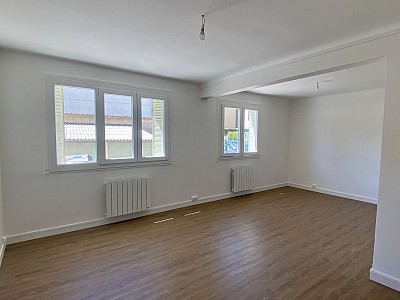 APPARTEMENT T1 A LOUER - LYON 4EME ARRONDISSEMENT - 42,36 m2 - 790 € charges comprises par mois