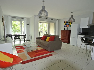 APPARTEMENT T3 A LOUER - LYON 2EME ARRONDISSEMENT - 63.91 m2 - 1420 € charges comprises par mois