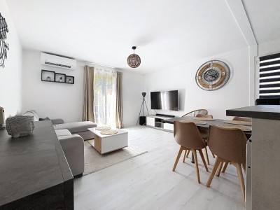 APPARTEMENT T3 A VENDRE - MIRIBEL - 67 m2 - 239000€