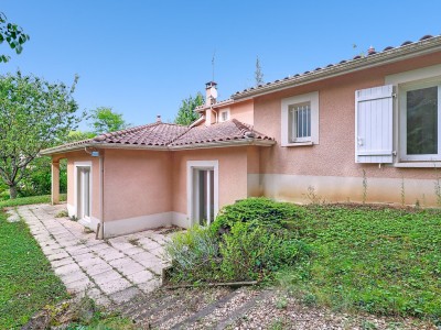 Maison 5 pices - 4 chambres A VENDRE - LIMONEST - 160 m2 - 640000€