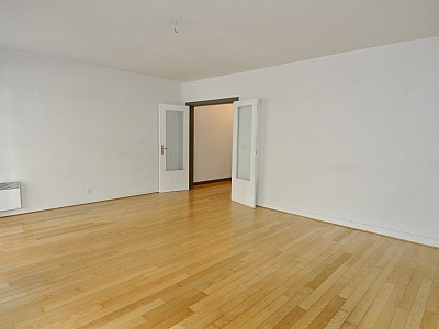 APPARTEMENT T2 A LOUER - LYON 2EME ARRONDISSEMENT - 67.7 m2 - 1 073 € charges comprises par mois