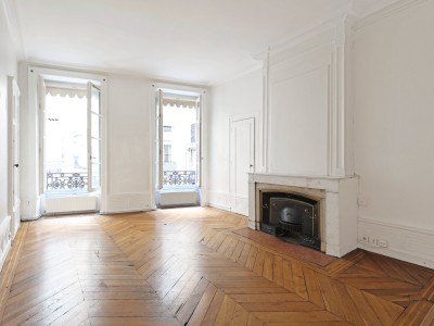 APPARTEMENT T3 A VENDRE - LYON 1ER ARRONDISSEMENT - 72.04 m2 - 290�000�&euro;