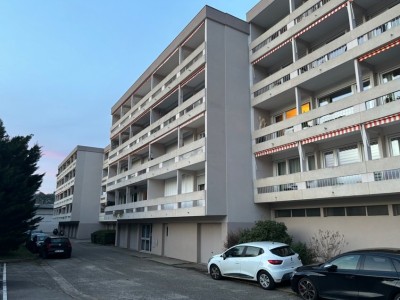 PARKING A VENDRE - CALUIRE ET CUIRE - 10 000 &euro;
