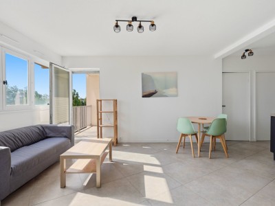 Appartement 4 pièces avec terrasse - 3 chambres A VENDRE - VILLEURBANNE - 67 m2 - 219 000 &euro;