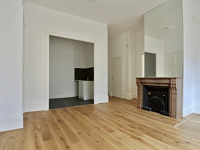 APPARTEMENT T2 A LOUER - LYON 7EME ARRONDISSEMENT - 54.48 m2 - 918 &euro; charges comprises par mois