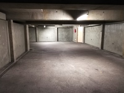 GARAGE A VENDRE - LYON 7EME ARRONDISSEMENT - 14 m2 - 25 000 &euro;