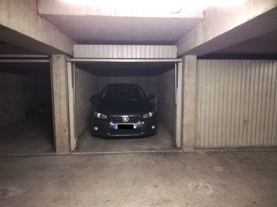 GARAGE A VENDRE - LYON 7EME ARRONDISSEMENT - 14 m2 - 25 000 &euro;