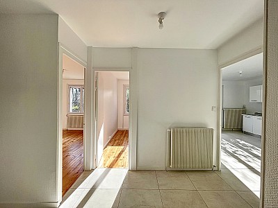 MAISON A LOUER - ECULLY - 90.49 m2 - 1�800�&euro; charges comprises par mois