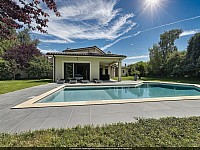 MAISON A LOUER - ST CYR AU MONT D OR - 177.64 m2 - 3 500 &euro; charges comprises par mois