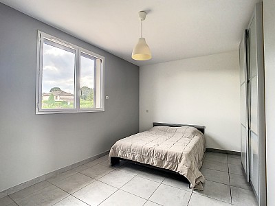 MAISON A LOUER - ST CYR AU MONT D OR - 177.64 m2 - 3935€ charges comprises par mois