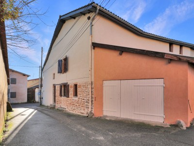 Maison de ville 6 pi�ces avec terrasse - 4 chambre A VENDRE - FONTAINES ST MARTIN - 219 m2 - 599�000�&euro;