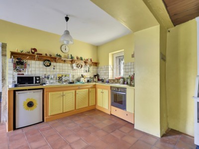 MAISON A VENDRE - FONTAINES ST MARTIN - 263 m2 - 845 000 €