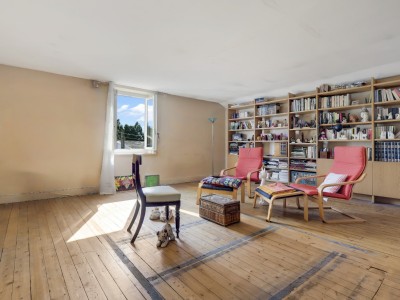 MAISON A VENDRE - FONTAINES ST MARTIN - 263 m2 - 845 000 €