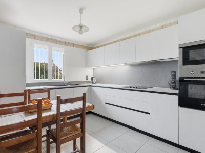 Maison 6 pièces - 4 chambres A VENDRE - GENAS - 157 m2 - 565 000 €