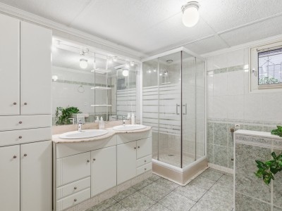 Maison 6 pièces - 4 chambres A VENDRE - GENAS - 157 m2 - 565 000 €