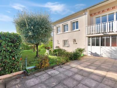 Maison 4 pièces - 2 chambres A VENDRE - MEYZIEU - 105 m2 - 345 000 €