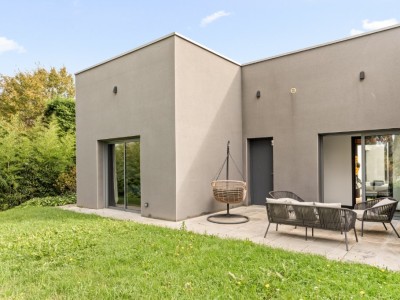 MAISON 4 CHAMBRES AVEC PISCINE A VENDRE - MONTANAY - 223 m2 - 1050000€