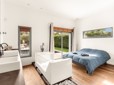 MAISON A VENDRE - MONTANAY - 223 m2 - 1050000€