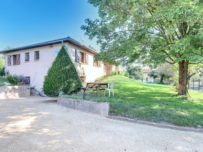 Maison 5 pices - 4 chambres - TIGNIEU JAMEYZIEU - 134 m2 - VENDU