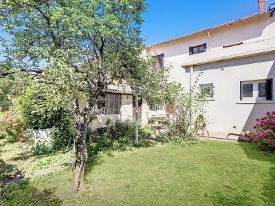 Maison 7 pices - 4 chambres - VILLEURBANNE - 107 m2 - VENDU