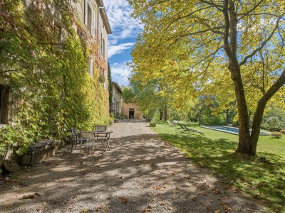 Maison Forte du XVIIe - 15 pices - 9 chambres A VENDRE - AMBERIEU EN BUGEY - 544 m2 - 980000 €