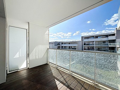 STUDIO A LOUER - BRON - 36.28 m2 - 705�&euro; charges comprises par mois