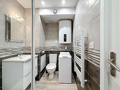 STUDIO A LOUER - LYON 1ER ARRONDISSEMENT - 32.17 m2 - 825�&euro; charges comprises par mois