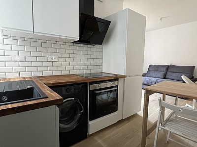 STUDIO A LOUER - LYON 1ER ARRONDISSEMENT - 21.05 m2 - 569 &euro; charges comprises par mois
