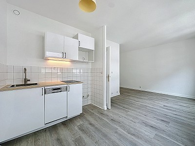 STUDIO A LOUER - LYON 2EME ARRONDISSEMENT - 29.58 m2 - 769 &euro; charges comprises par mois