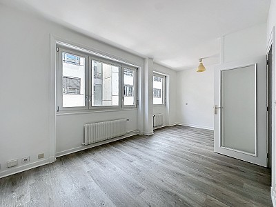 STUDIO A LOUER - LYON 2EME ARRONDISSEMENT - 29.58 m2 - 769 &euro; charges comprises par mois