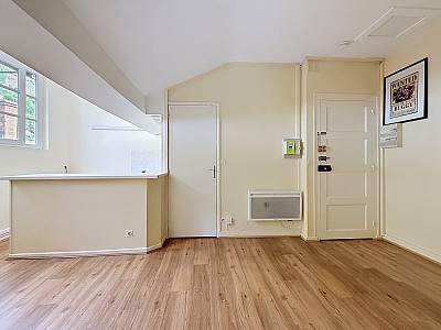 STUDIO A LOUER - LYON 5EME ARRONDISSEMENT - 23.57 m2 - 502 &euro; charges comprises par mois