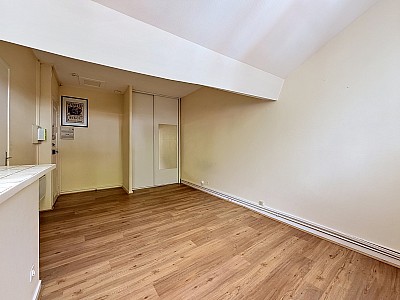 STUDIO A LOUER - LYON 5EME ARRONDISSEMENT - 23.57 m2 - 502 &euro; charges comprises par mois
