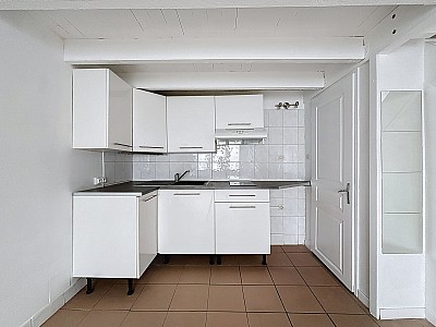 STUDIO A LOUER - LYON 6EME ARRONDISSEMENT - 618 &euro; charges comprises par mois