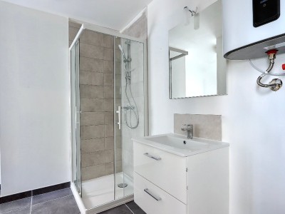 Studio livr cl en main A VENDRE - LYON 2EME ARRONDISSEMENT - 21 m2 - 182000 €