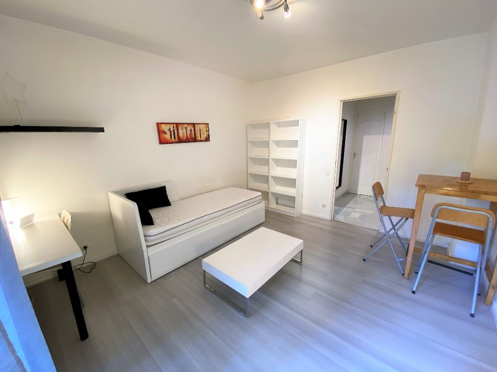 STUDIO - LYON 3EME ARRONDISSEMENT - 30.07 m2 - VENDU : Immobilier LYON