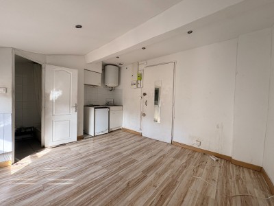 STUDIO A VENDRE - LYON 6EME ARRONDISSEMENT - 12.78 m2 - 75 000 €