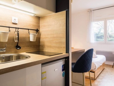 STUDIO A VENDRE - LYON 7EME ARRONDISSEMENT - 19 m2 - 110 000 €