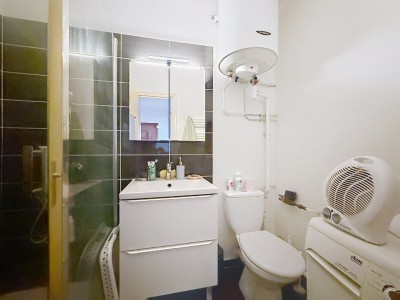 STUDIO A VENDRE - LYON 8EME ARRONDISSEMENT - 25 m2 - 113 000 €