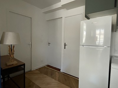 APPARTEMENT T1 A LOUER - LYON 1ER ARRONDISSEMENT - 35.72 m2 - 994 &euro; charges comprises par mois