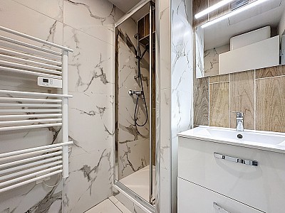 APPARTEMENT T1 A LOUER - LYON 1ER ARRONDISSEMENT - 35.72 m2 - 994 &euro; charges comprises par mois