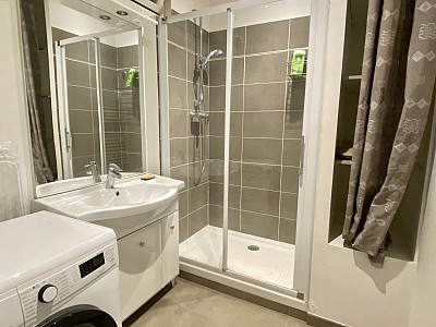 APPARTEMENT T1 A LOUER - LYON 3EME ARRONDISSEMENT - 48.61 m2 - 989€ charges comprises par mois