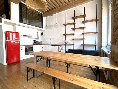 APPARTEMENT T1 A LOUER - LYON 4EME ARRONDISSEMENT - 42.74 m2 - 1 042 &euro; charges comprises par mois