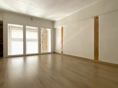 APPARTEMENT T1 A LOUER - LYON 4EME ARRONDISSEMENT - 42.74 m2 - 1 042 &euro; charges comprises par mois