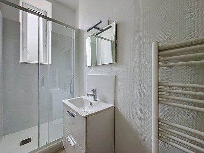 APPARTEMENT T1 A LOUER - LYON 5EME ARRONDISSEMENT - 49.08 m2 - 840 € charges comprises par mois