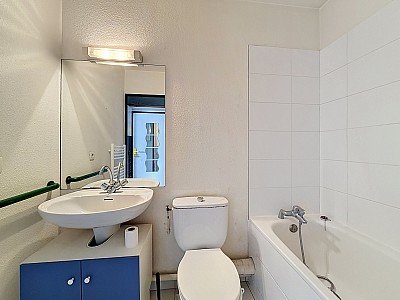 APPARTEMENT T1 A LOUER - LYON 8EME ARRONDISSEMENT - 17.67 m2 - 436 € charges comprises par mois