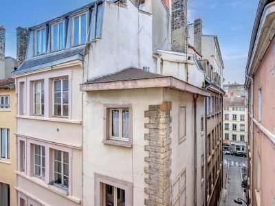 Appartement 2 pices  - 1 chambre A VENDRE - LYON 1ER ARRONDISSEMENT - 29.56 m2 - 115000€