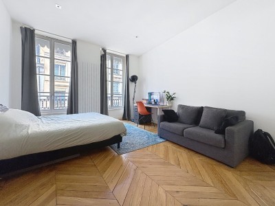 APPARTEMENT T1 A VENDRE - LYON 1ER ARRONDISSEMENT - 27 m2 - 169000€