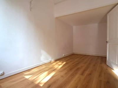 APPARTEMENT T1 A VENDRE - LYON 4EME ARRONDISSEMENT - 27 m2 - 139 000 &euro;