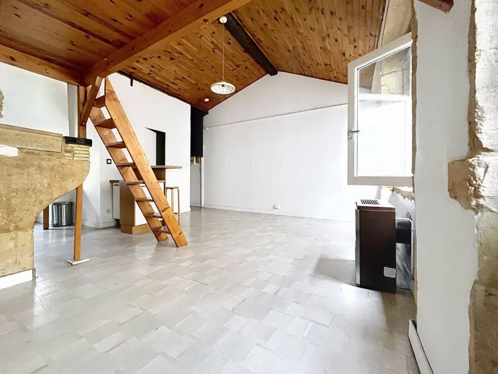 APPARTEMENT T1 - LYON 5EME ARRONDISSEMENT - 34 m2 - VENDU